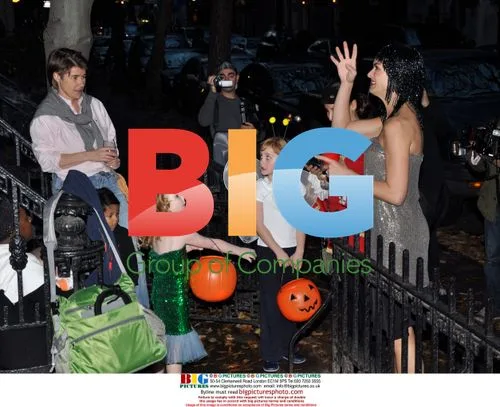 Brooke Shields Trick-or-Treating with Daughter
