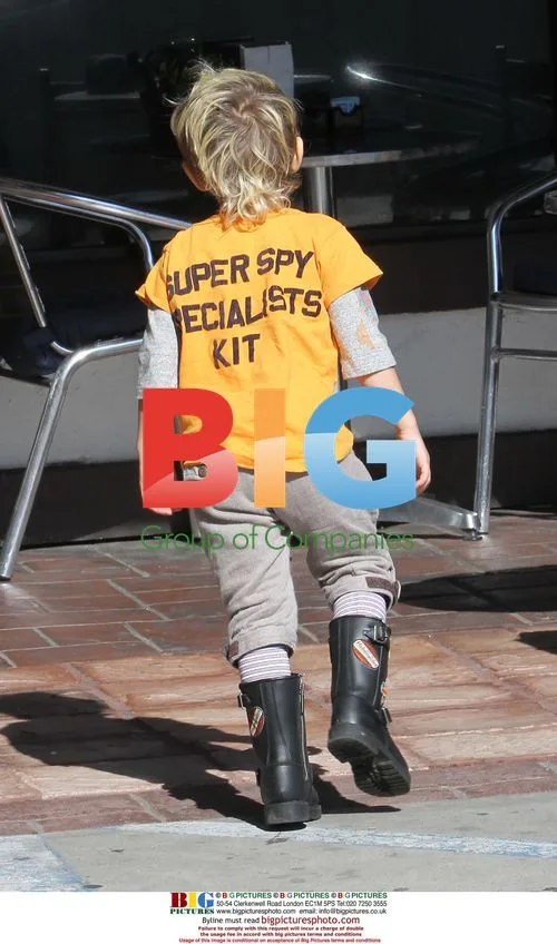 Gwen Stefani, Gavin Rossdale and Kingston at Bakery