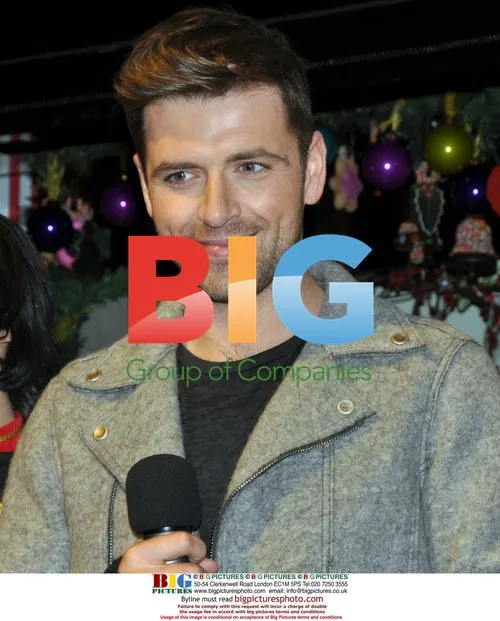 Westlife and Celebs Attend Dublin Christmas Lights Ceremony