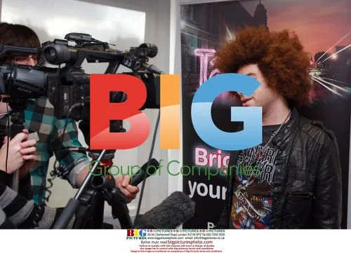 Jamie "Afro" Archer Performs at London School