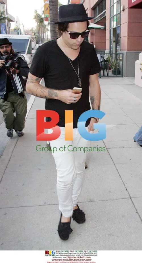 Ryan Cabrera Spotted in LA