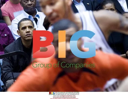 Obama Family at Basketball Game