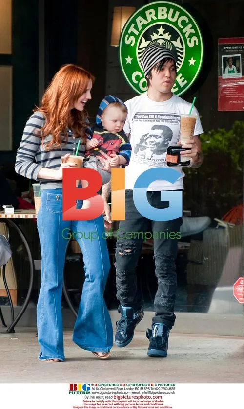 Ashlee Simpson and Pete Wentz with baby Bronx