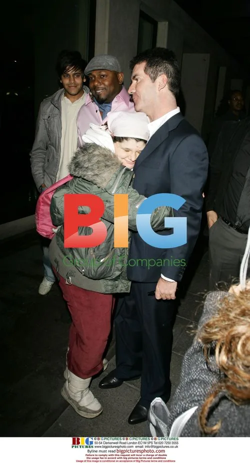 Simon Cowell leaves birthday party
