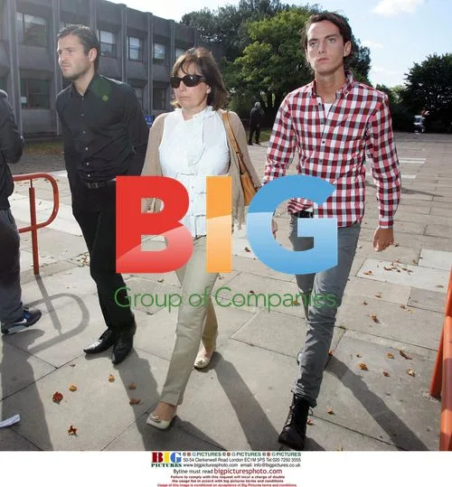 Jack Tweed's Mother and Brothers at Court