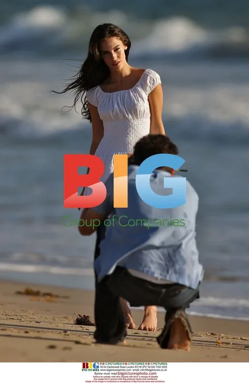 90210 Cast Photo Shoot in Manhattan Beach