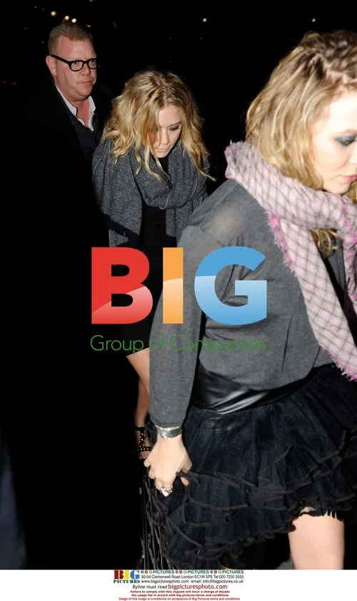 Mary-Kate and Ashley Olsen in NYC