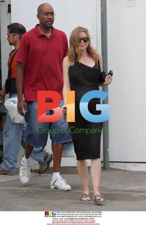 Ellen Pompeo Shops for Baby