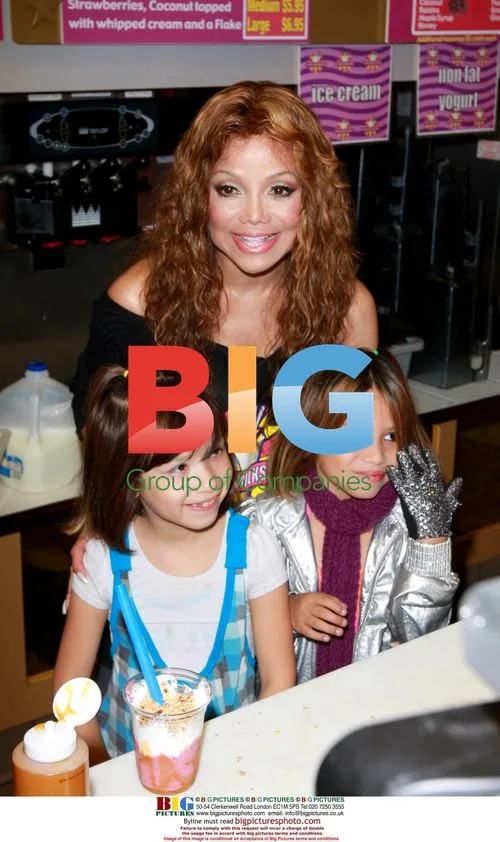 La Toya Jackson Creates Milkshake