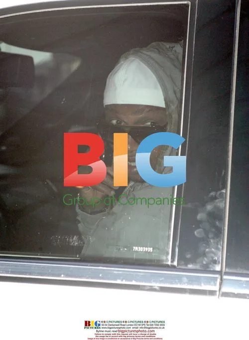 El-Hadji Diouf Arrives at Hilton Hotel