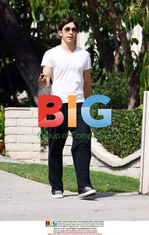 Justin Long Leaving Drew Barrymore's Home