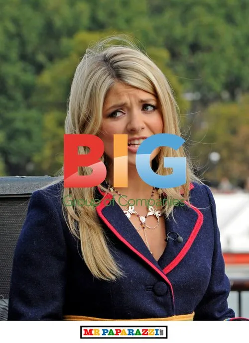Holly Willoughby and Phillip Schofield on This Morning set