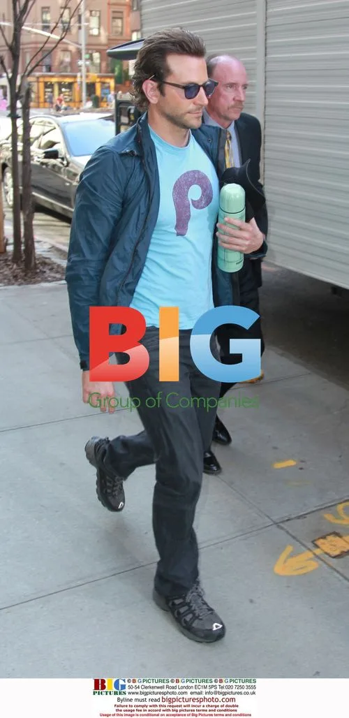 Bradley Cooper on the set of 'The Dark Fields'