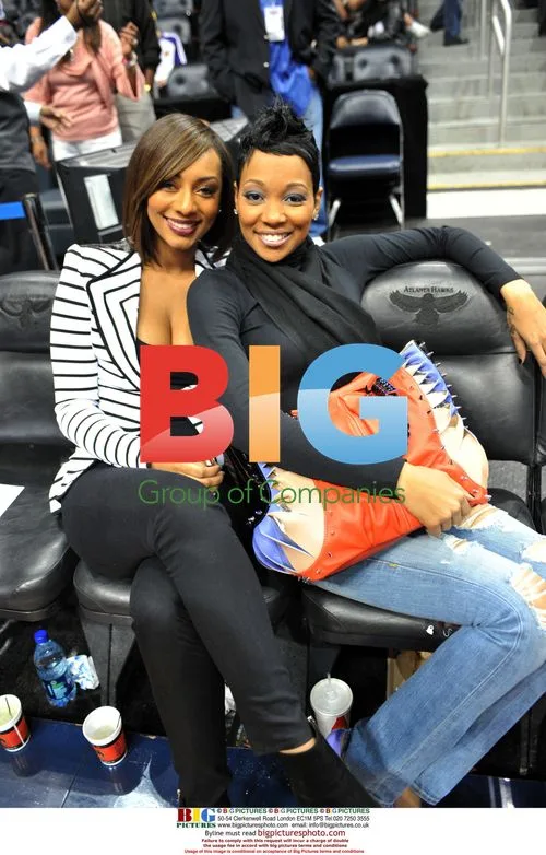 Keri Hilson at Lakers vs Hawks Game