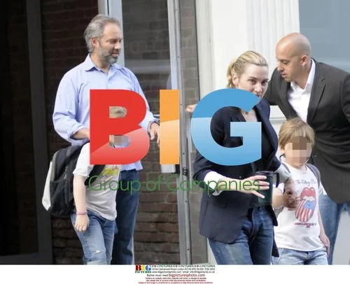 Kate Winslet and Sam Mendes with Kids