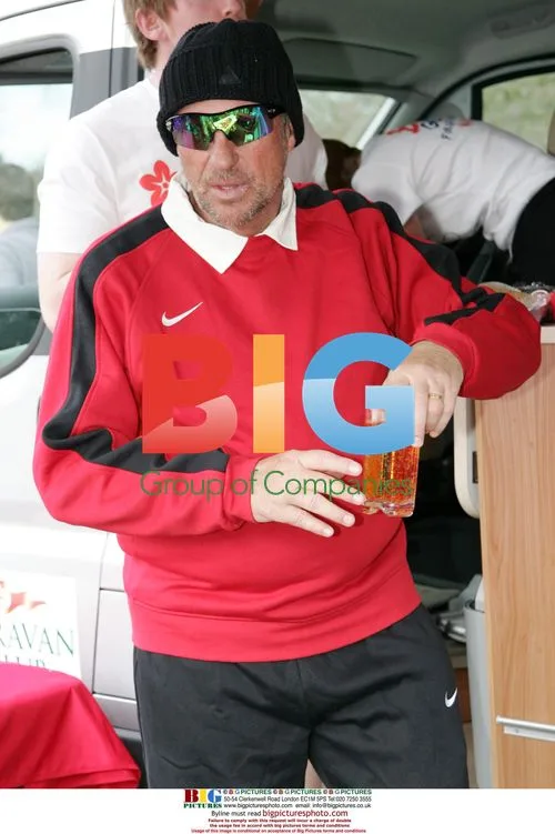 David Cameron and Ian Botham Charity Walk