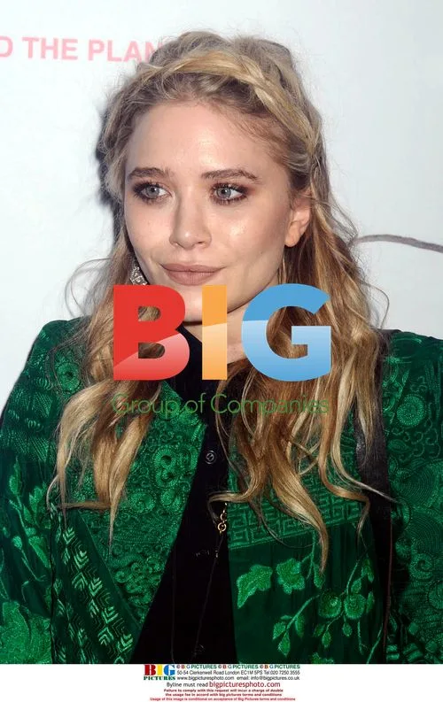 Mary-Kate Olsen at Otarian's Grand Opening