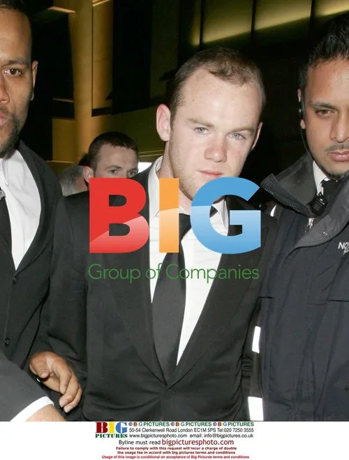 Wayne Rooney Wins PFA Player of the Year