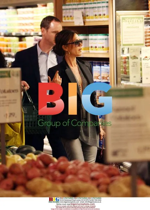 Victoria Beckham Grocery Shopping