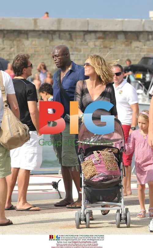 Heidi Klum and Seal at Theme Park
