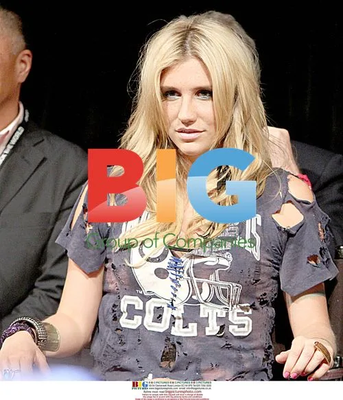 Ke$ha at \"Shock the World\" event