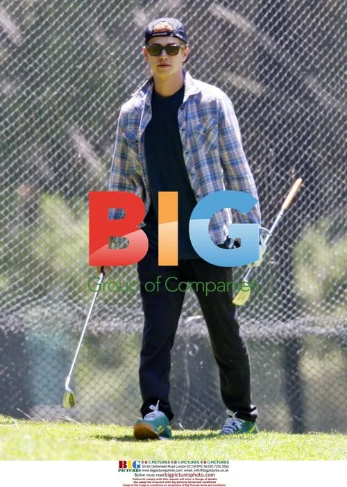 Hayden Christensen plays golf in LA
