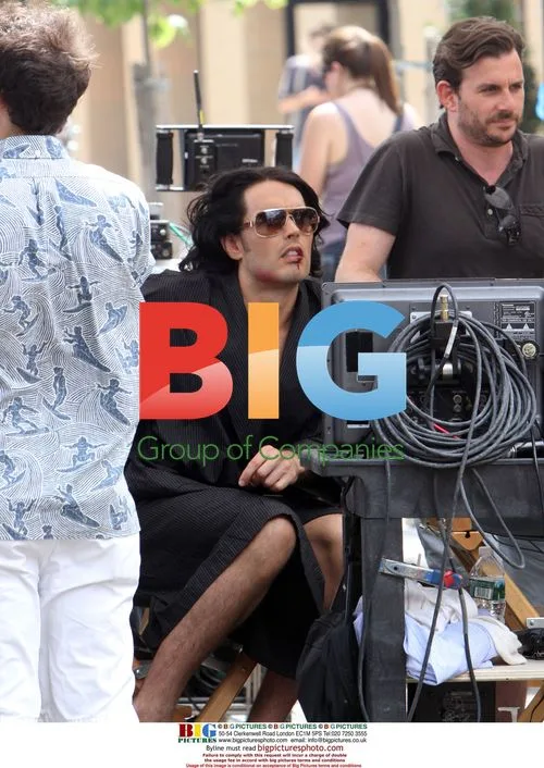 Russell Brand on 'Arthur' Set