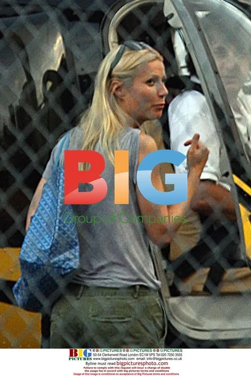 Gwyneth, Cameron and A-Rod Depart NYC