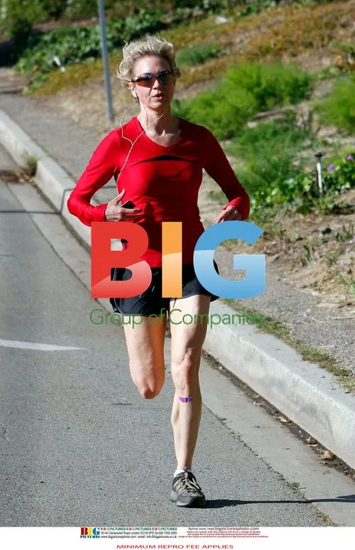 Renee Zellweger Workout in Brentwood