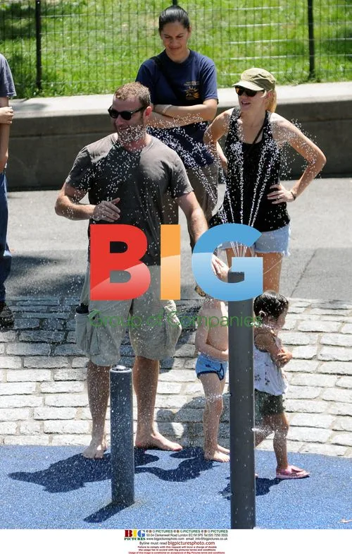 Naomi Watts and Liev Schreiber with kids in NYC
