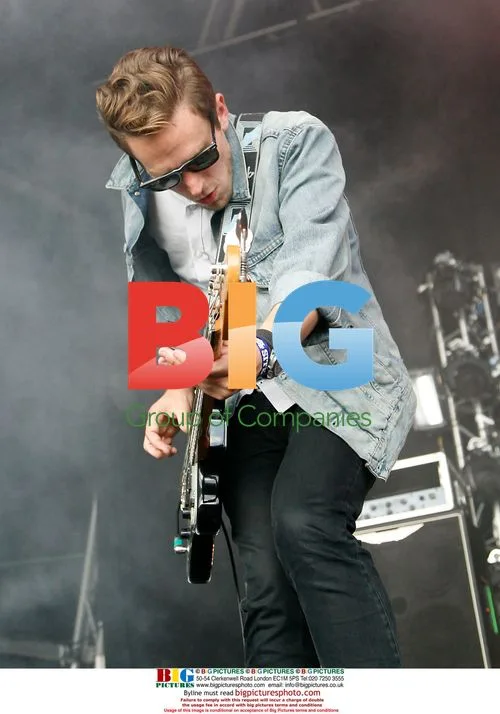 Example performs at Boardmasters Festival