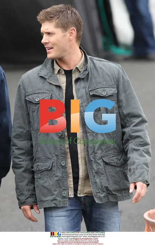Supernatural Winchester Brothers on Set