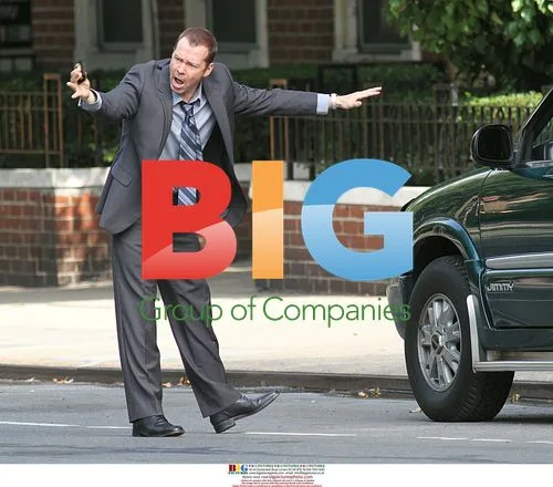 Ava Hotchkiss and Donnie Wahlberg filming 'Blue Bloods'