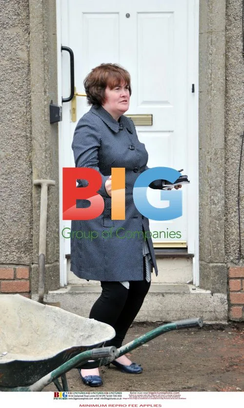 Susan Boyle Laughs Near Home