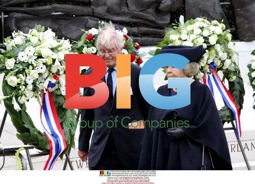 Dutch Queen Beatrix at Indonesia Memorial