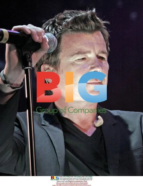 Rick Astley at 80's Summer Party