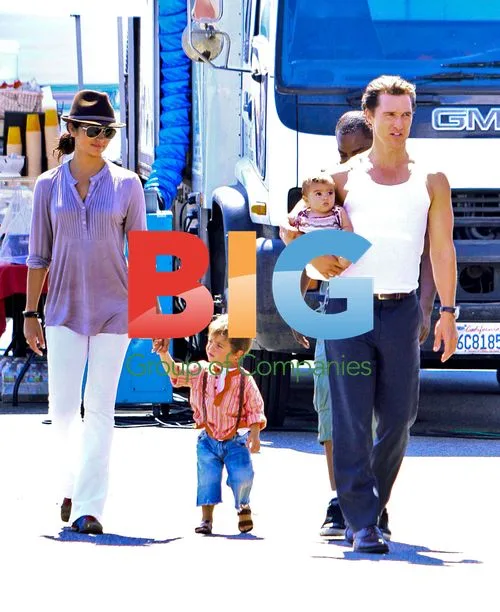 Mathew McConaughey with Family on Film Set