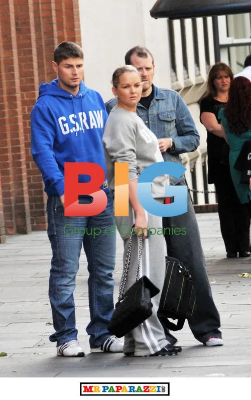 Jennifer Ellison in Glasgow for Calender Girls