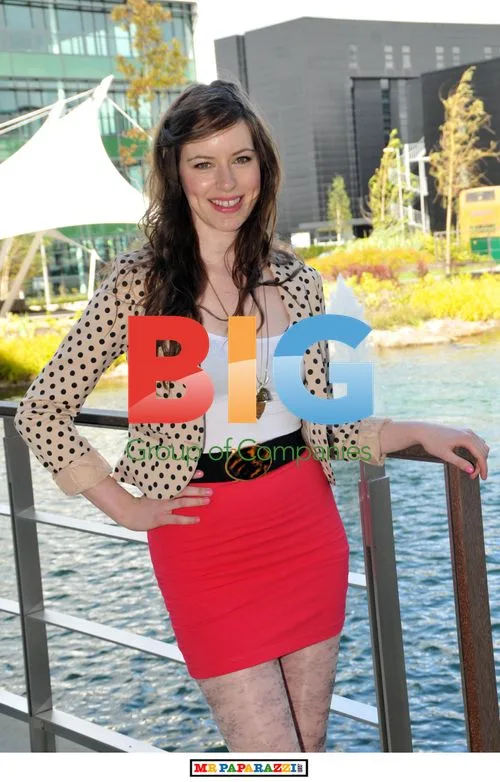 Carrie Mac Performs at Real Radio Gig