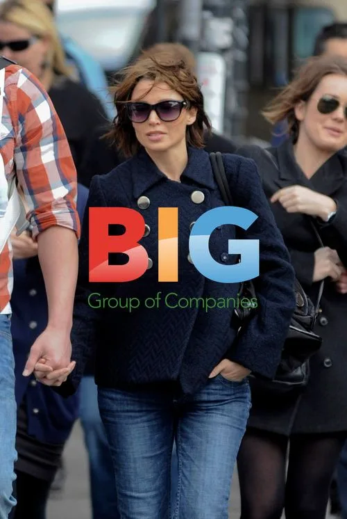Dannii Minogue and family out shopping