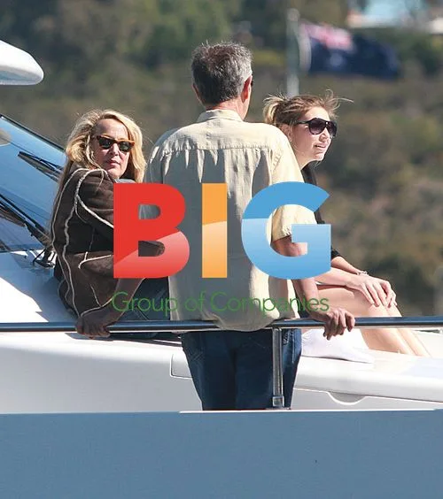 Jerry Hall and 'The Graduate' Cast Cruise in Perth