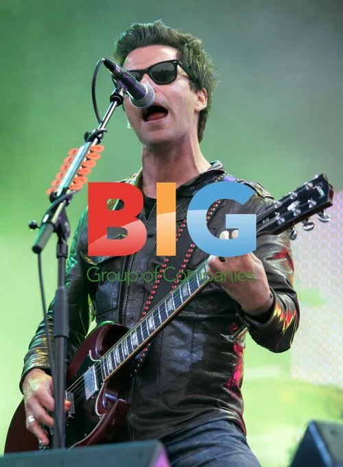 Stereophonics Perform at V Festival