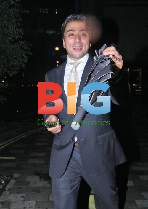 Kia Joorabchian leaving Bobu Berkley restaurant