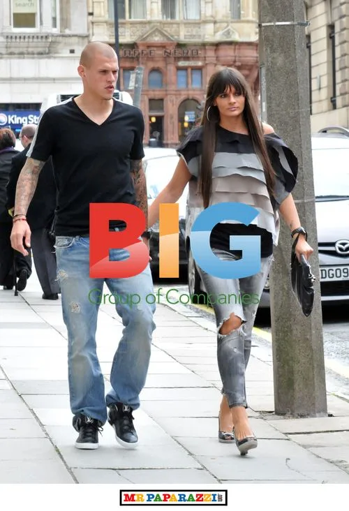 Martin Skrtel and Girlfriend Shopping in Liverpool