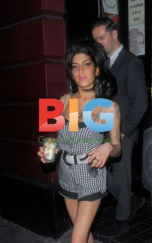 Amy Winehouse Partying at Hawley Arms
