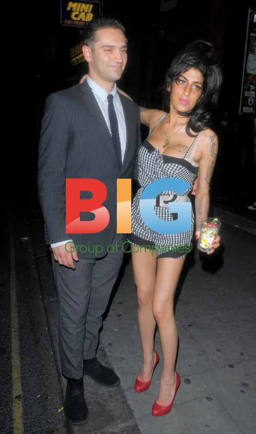 Amy Winehouse Partying in Camden