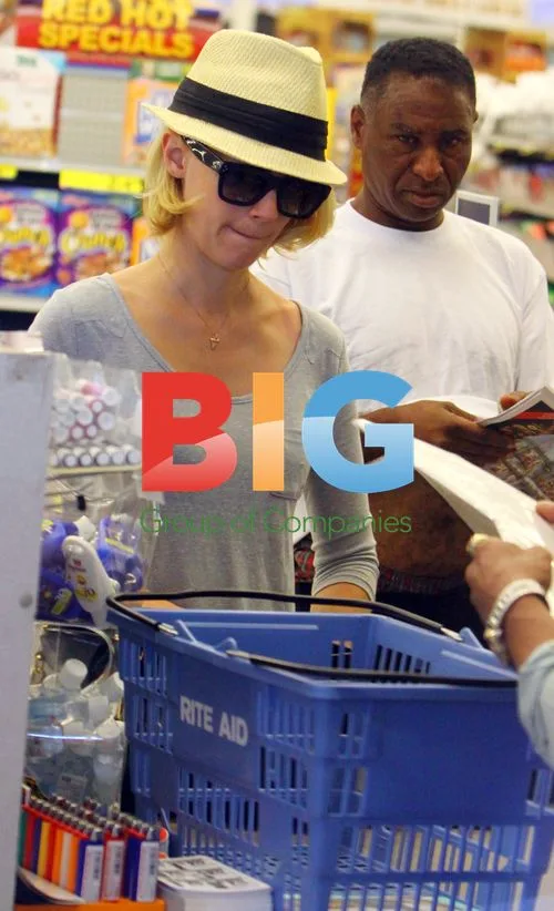 January Jones Shopping in LA