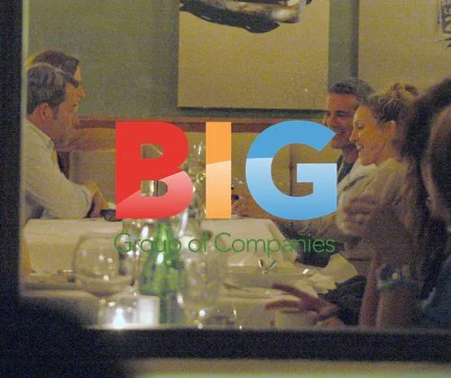 Sarah Jessica Parker Lunches with Mellencamp, Broderick in LA