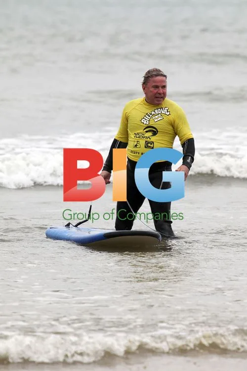 David Van Day Goes Surfing