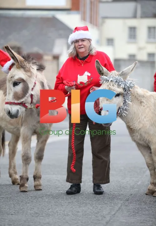 Anne Widdecombe supports donkey charity